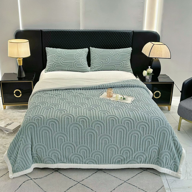 Embossed Flannel Throw Blanket Lightweight Breathable Warmth Thick Bed Blanket for Winter Cozy Flannel Summer Winter Bedspread 