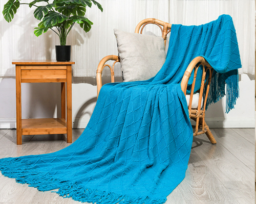 Soft Knitted Throw