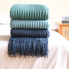 Wearable Soft Chunky Knit Blanket Throw lightweight, soft and comfortable decorative acrylic knitted blanket for home decoration