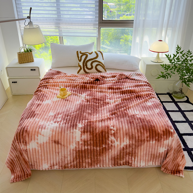 Thickened Soft Velvet Flannel Blanket King Size for Multi-functional Use in Home Office Living Room Tie Dye Fleece Throw Blanket for Garden Farmhouse Outdoor Home Decoration 