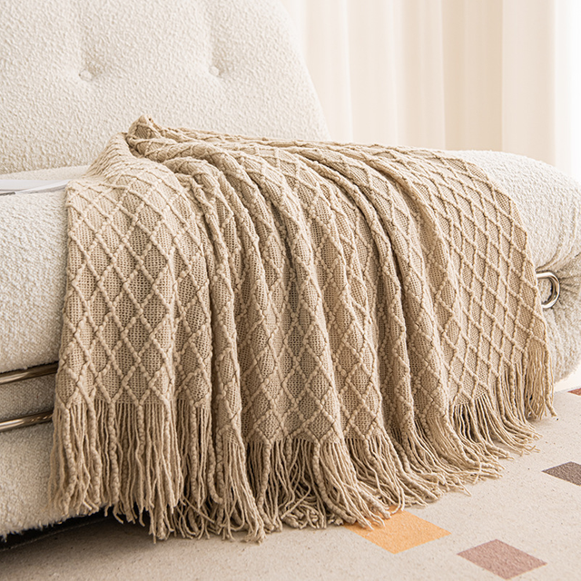 Soft Warm Knitted Throw Blanket with Tassels Lightweight Boho Decorative Blankets for Bed Sofa Travel Office Nap Home Decoration 