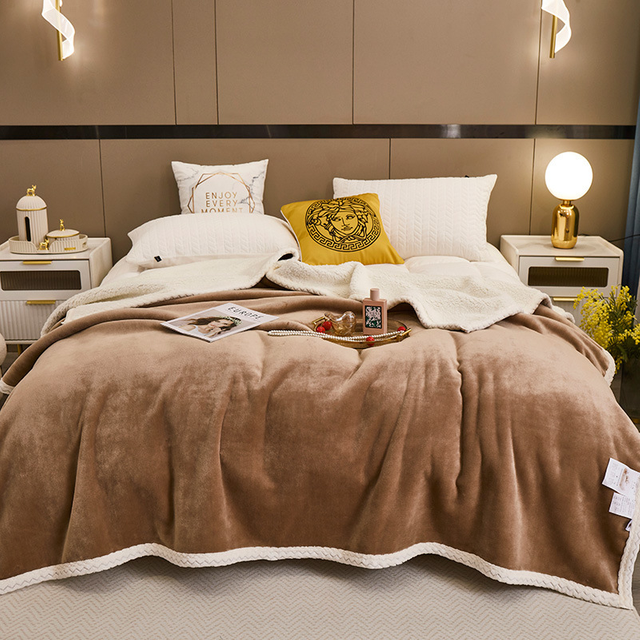 Fluffy Blankets Throw for for Bed Sofa Couch Travel Camping Armchair Super Soft And Warm Flannel Fleece Blanket for Adults,Woman,Girls 